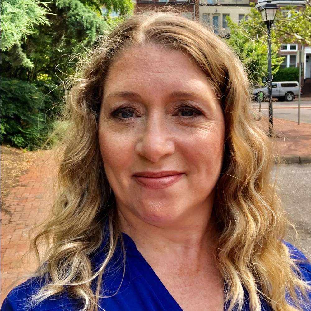 Meet your Posher, Tracy
